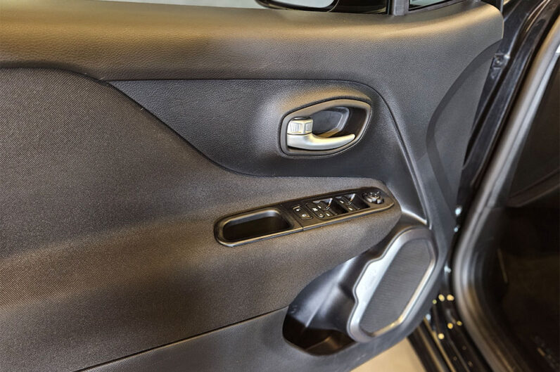 JEEP RENEGADE 1.3 T270 TURBO FLEX AT6 2024