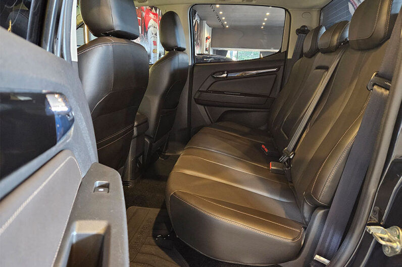 CHEVROLET S10 2.8 16V TURBO DIESEL HIGH COUNTRY CD 4X4 AUTOMÁTICO 2024