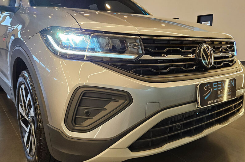 VOLKSWAGEN T-CROSS 1.0 200 TSI TOTAL FLEX COMFORTLINE AUTOMÁTICO 2026