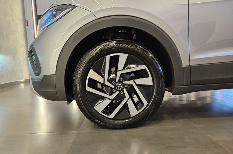 VOLKSWAGEN T-CROSS 1.0 200 TSI TOTAL FLEX COMFORTLINE AUTOMÁTICO 2026