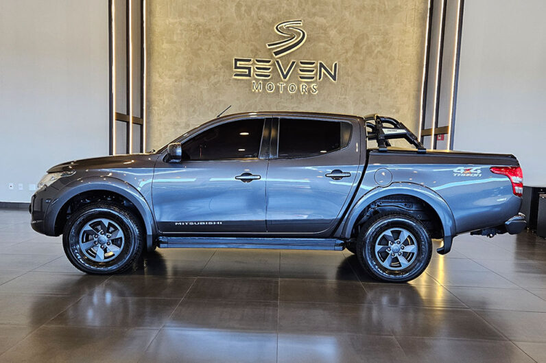 MITSUBISHI L200 TRITON 2.4 16V TURBO DIESEL SPORT GLS CD 4P 4X4 AUTOMÁTICO 2018