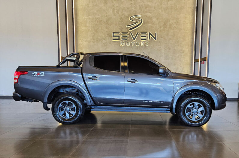 MITSUBISHI L200 TRITON 2.4 16V TURBO DIESEL SPORT GLS CD 4P 4X4 AUTOMÁTICO 2018