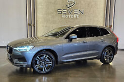 VOLVO XC60 2.0 T5 GASOLINA MOMENTUM AWD GEARTRONIC 2020