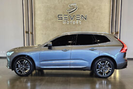 VOLVO XC60 2.0 T5 GASOLINA MOMENTUM AWD GEARTRONIC 2020
