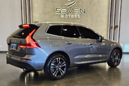 VOLVO XC60 2.0 T5 GASOLINA MOMENTUM AWD GEARTRONIC 2020